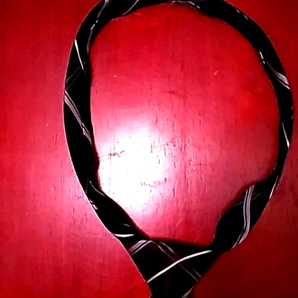 Necktie - Picture 2 of 4